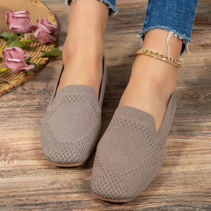 Women’s casual slip-on flat loafers shoes